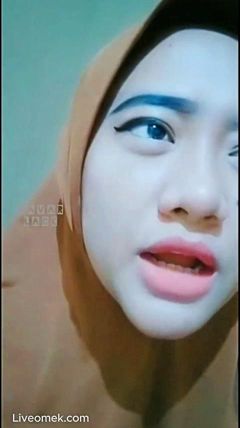 Vidioin Pacar Menikmati ML Goyang Di Atas